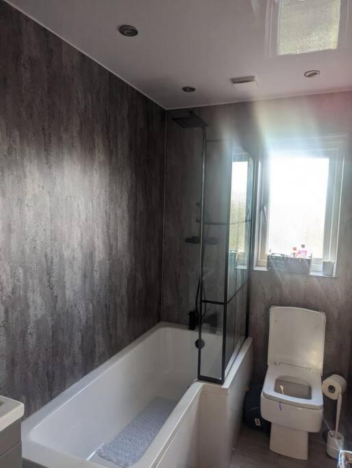 Cottage/Boutique Style - Free Parking & Wi-Fi Kingston upon Hull Bagian luar foto